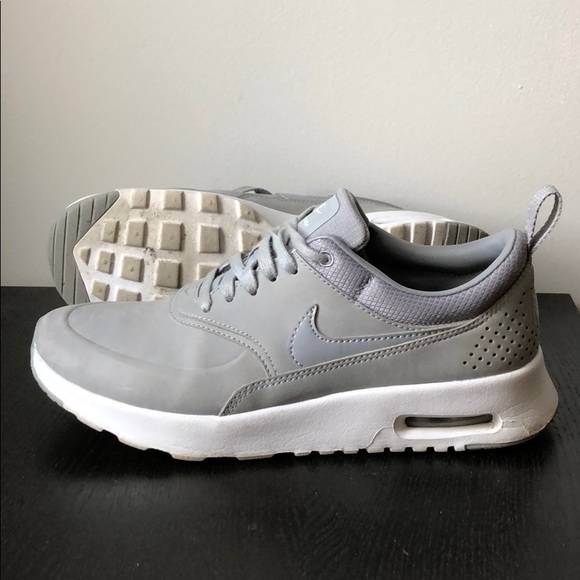 Nike’s - Picture 2 of 2